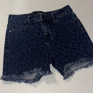 Judy Blue Women's Blue Leopard Print Shorts